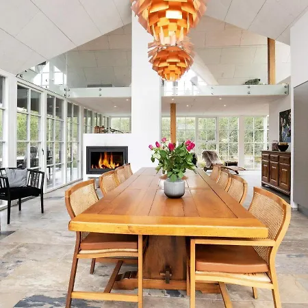 Garden Retreat Tranquil Escape-by Traum *